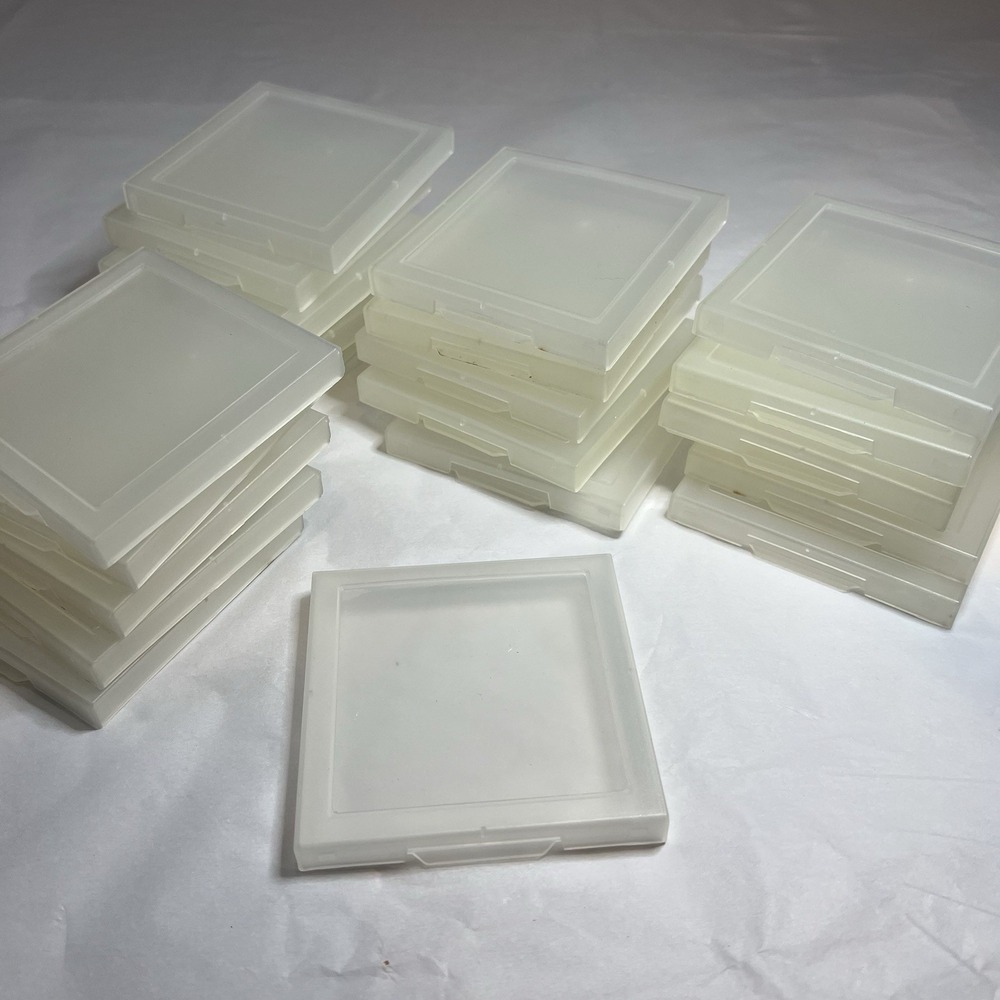 4" Single wafer carrier Floroware Lot of‎ 22 Square plastic containers Vintage